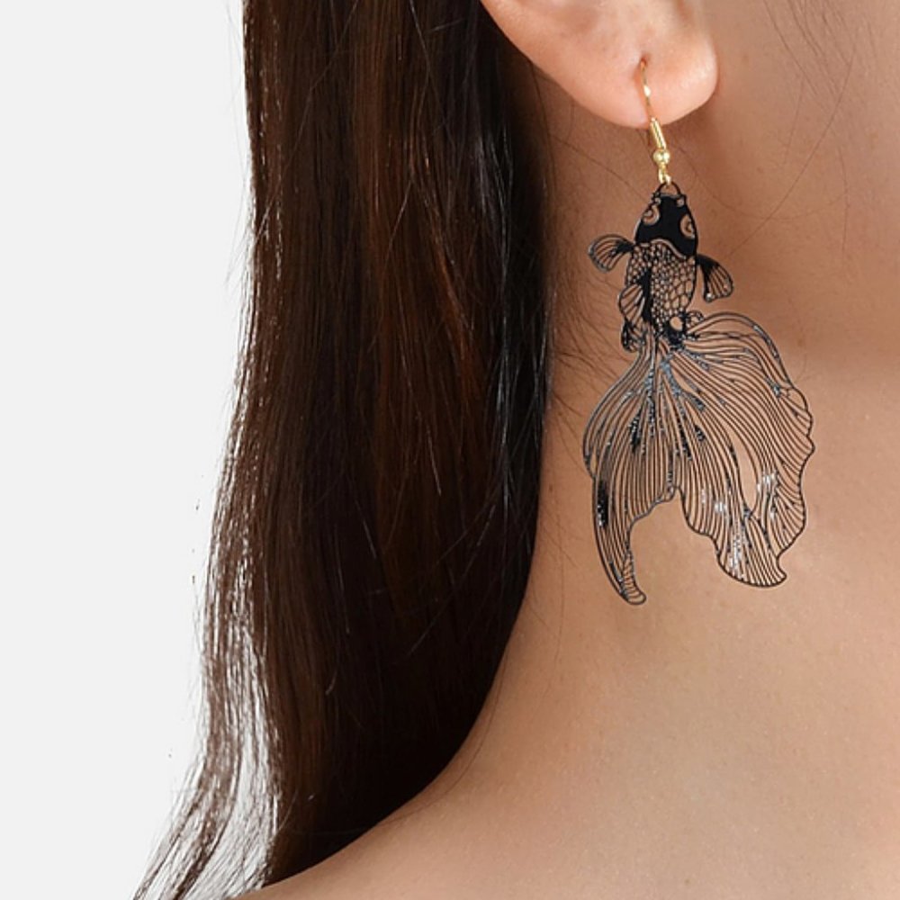 Off The Hook"  Lightweight Dangle Fish Black Earrings - Picture 3 of 3